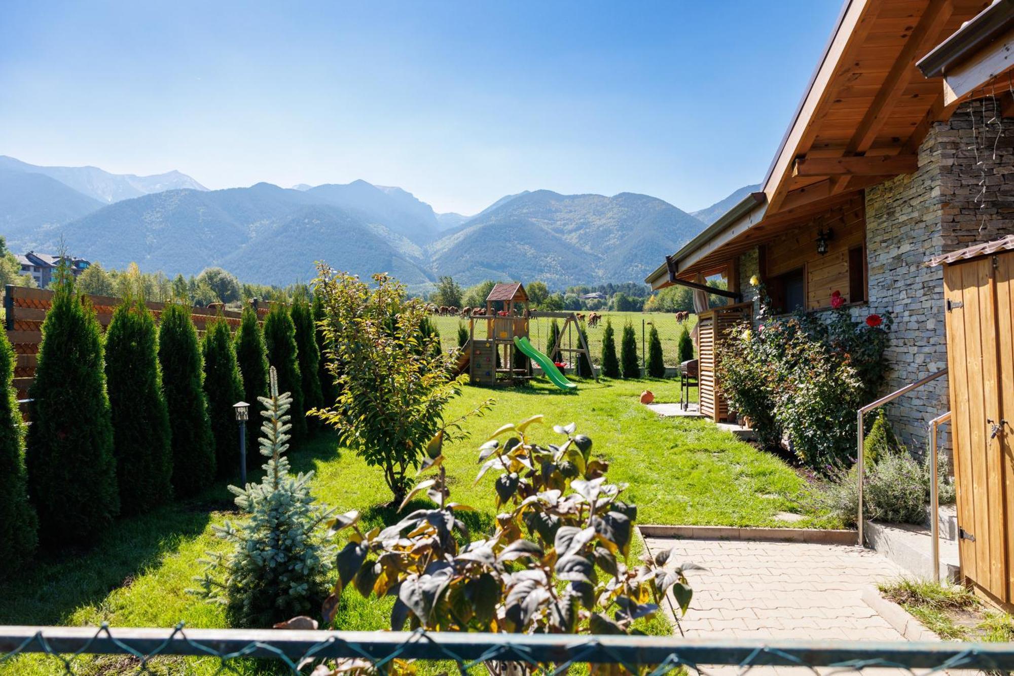 Mountain Aleksia- With Jacuzzi Villa Razlog